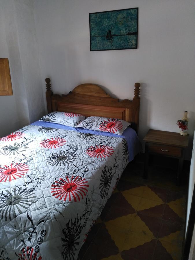 Sergeant Pepper'S Hostel Jardín Esterno foto