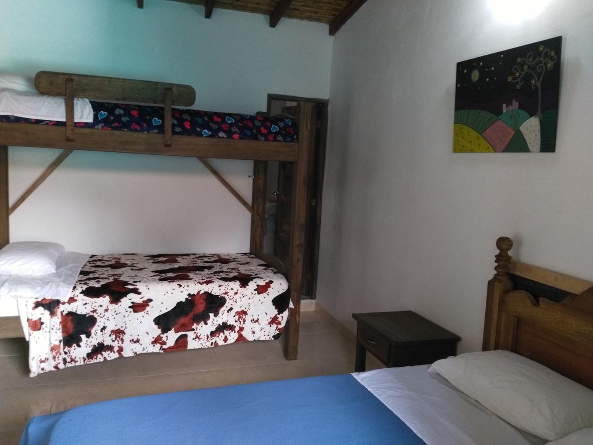 Sergeant Pepper'S Hostel Jardín Esterno foto