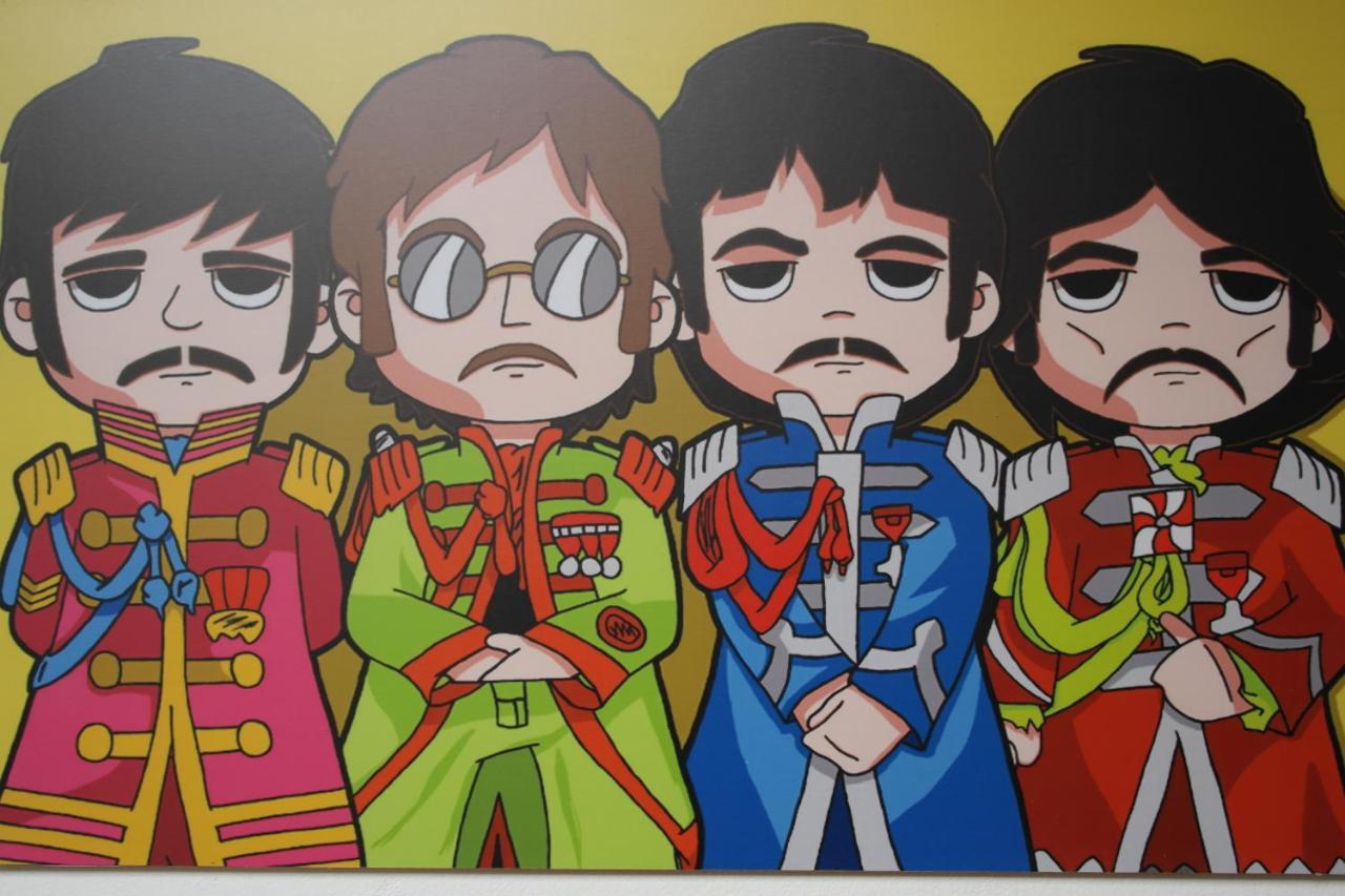 Sergeant Pepper'S Hostel Jardín Esterno foto
